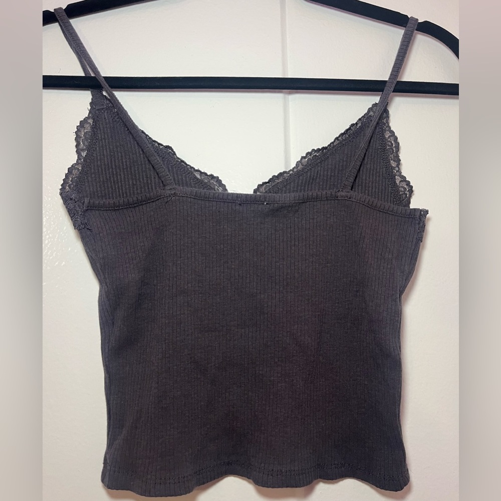 lace trim crop top - Picture 2 of 2